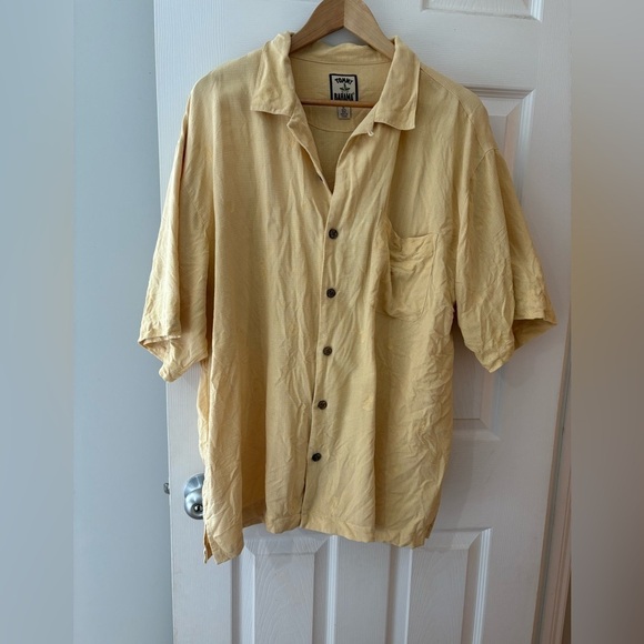 Tommy Bahama Other - Tommy Bahama vintage silk yellow short sleeve buttons pineapple embroidered